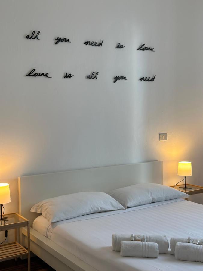 Xenia Apartments - Bright And Elegant Apartment Μιλάνο Εξωτερικό φωτογραφία