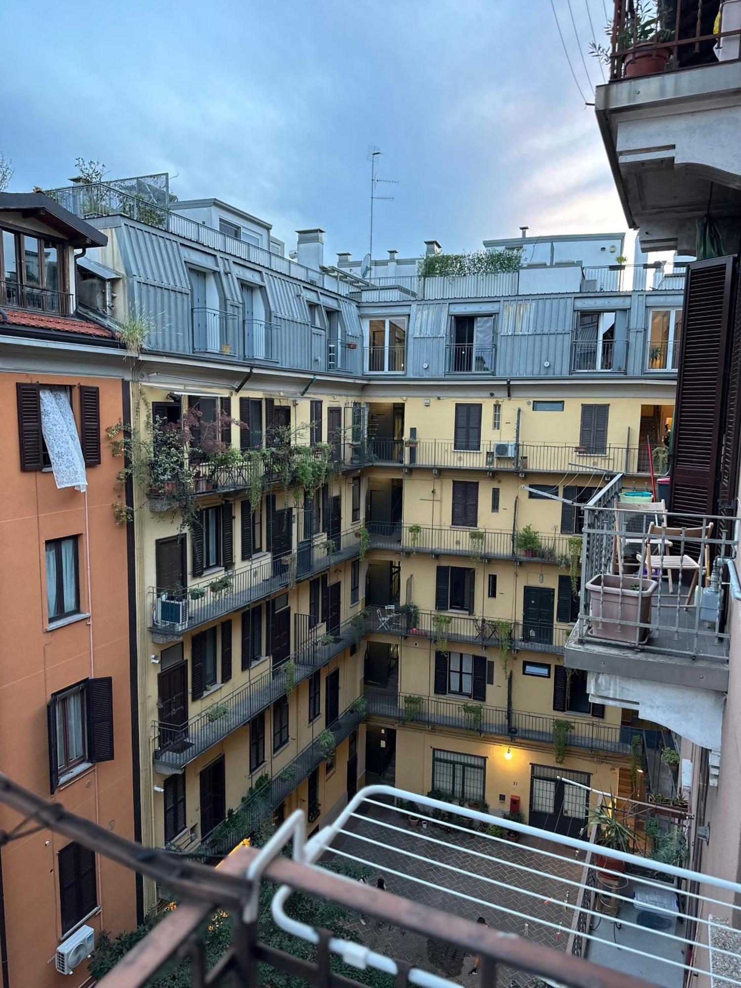 Xenia Apartments - Bright And Elegant Apartment Μιλάνο Εξωτερικό φωτογραφία